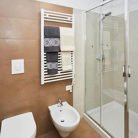 Center Aviano Comfort Suite Free Parking Wifi Exterior photo