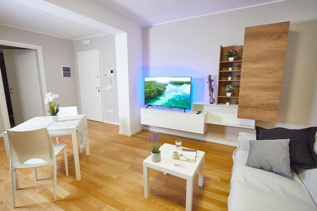 Apartment Center Comfort Free Parking Wifi Aviano